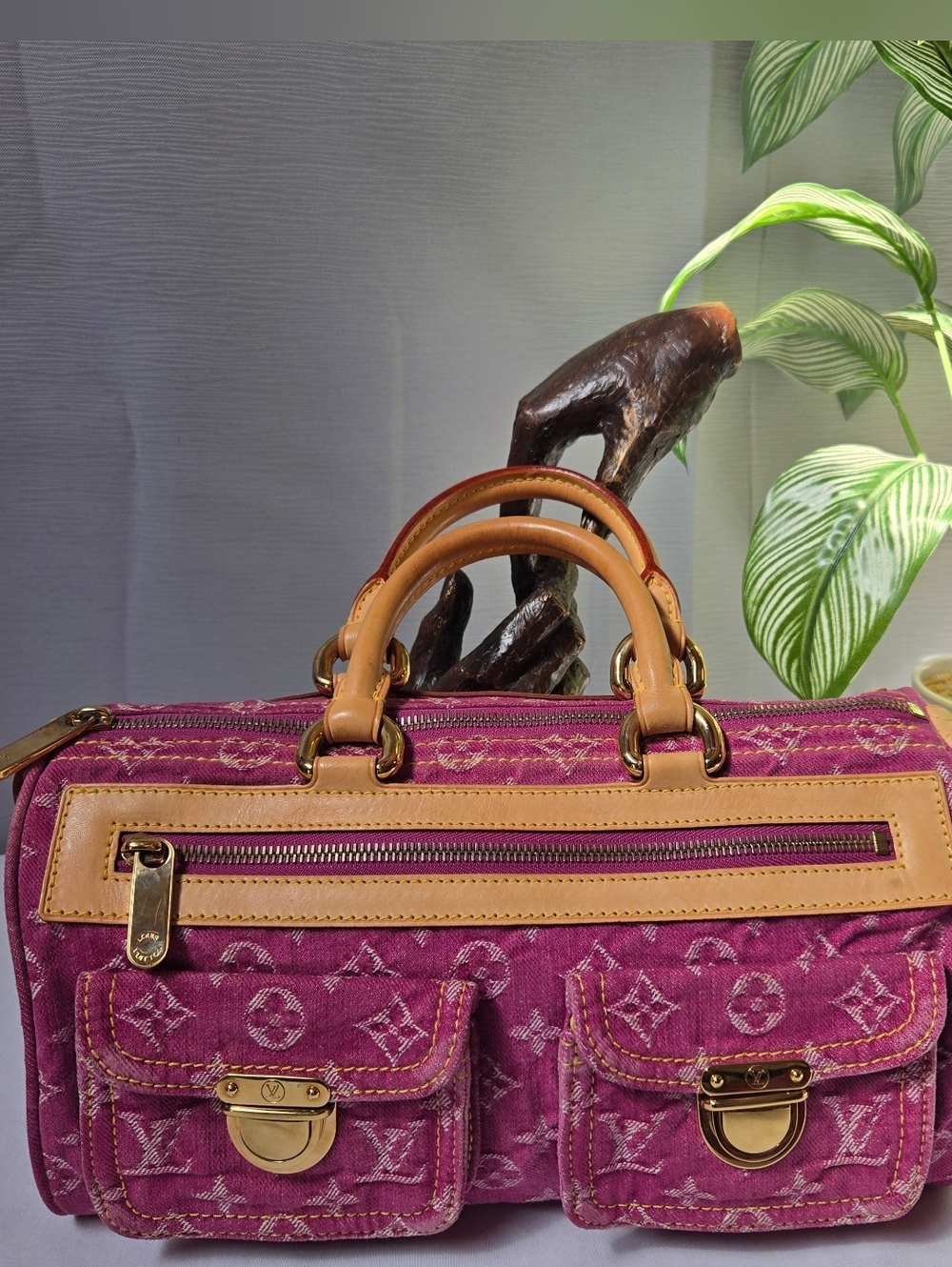 Rare** Louis Vuitton Pink Monogram Denim Neo Speedy